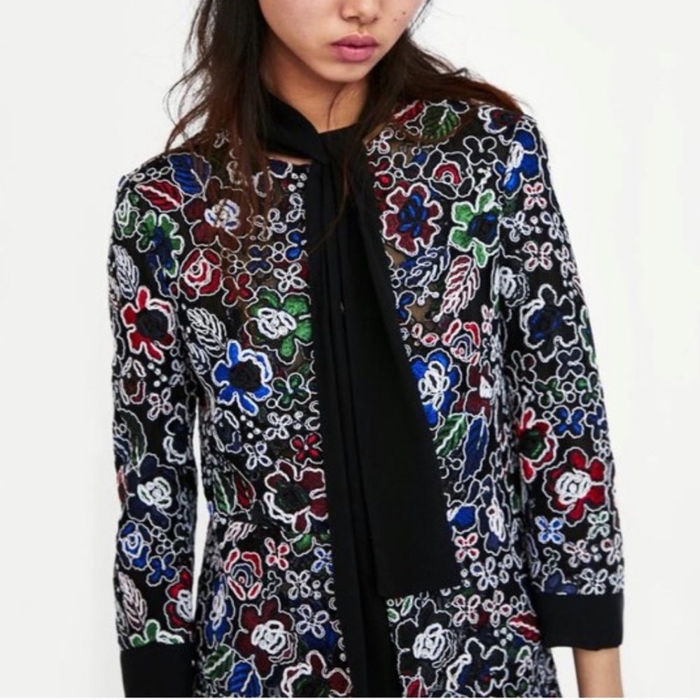 ZARA | Embroidered Appliqué Suit Jacket Unique Texture Size Medium